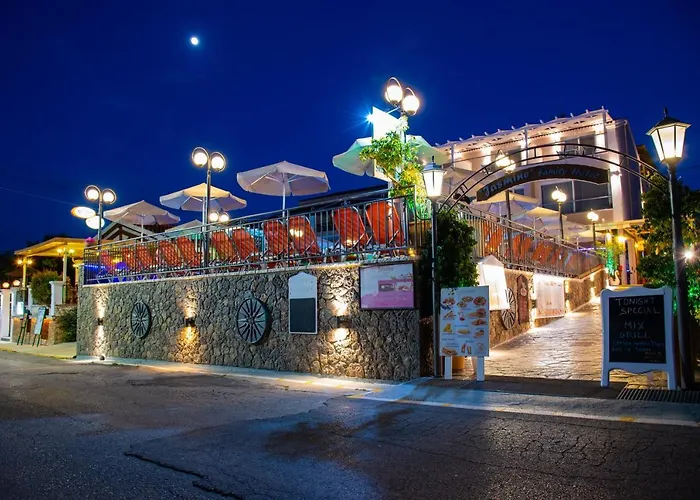 Jasmine Hotel & Apartments