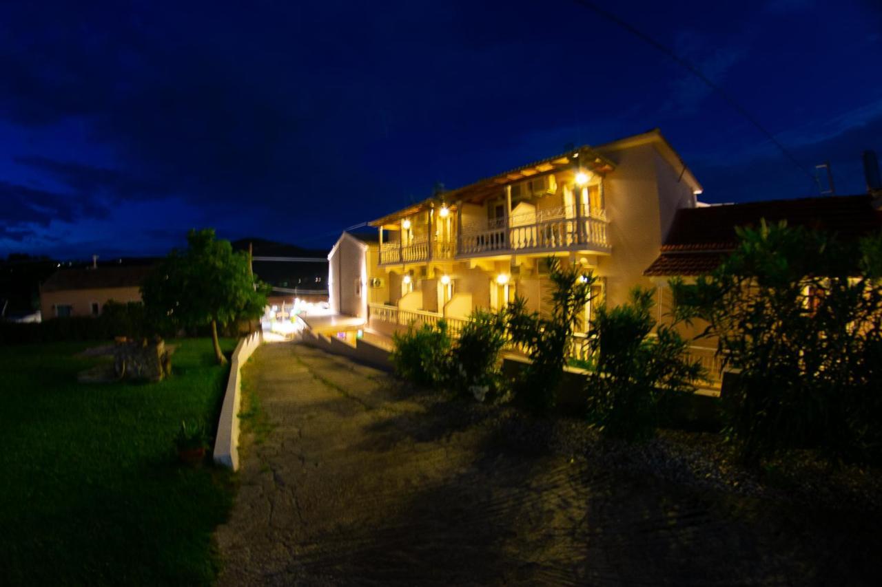 Jasmine & Appartement Agios Stefanos Avliotes (Corfu)